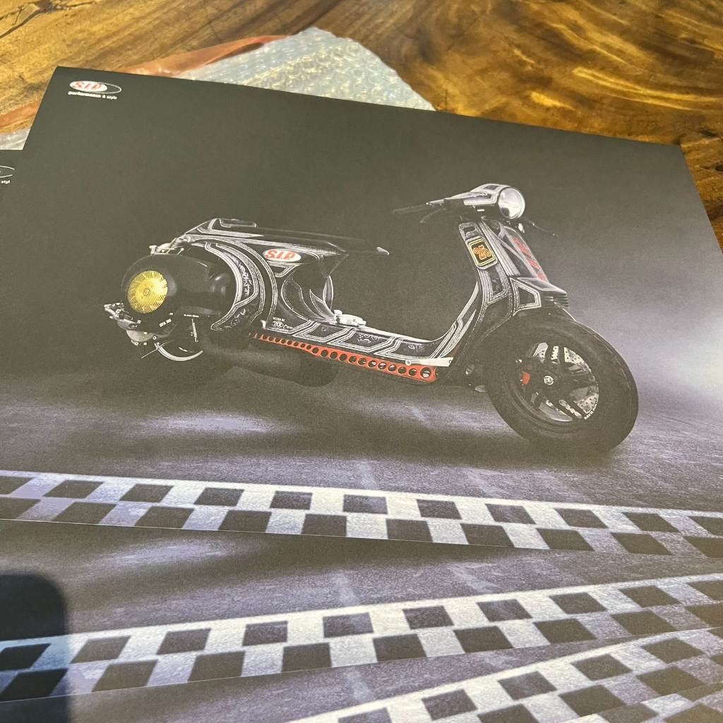 Sigem Poster Vespa Px – Manifesto Vintage Per Appassionati Di Moto E Scooter, 70x100 Cm
