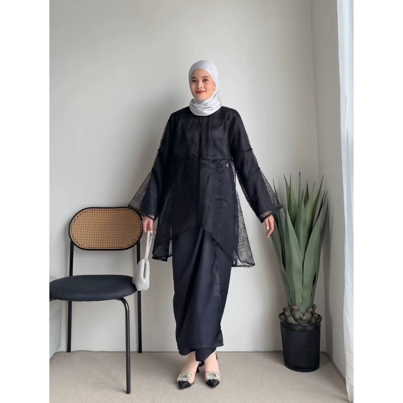 Jual MOLLY OUTER KEBAYA MODERN (1 SET SUDAH TERMASUK OUTER INNER ROK ...