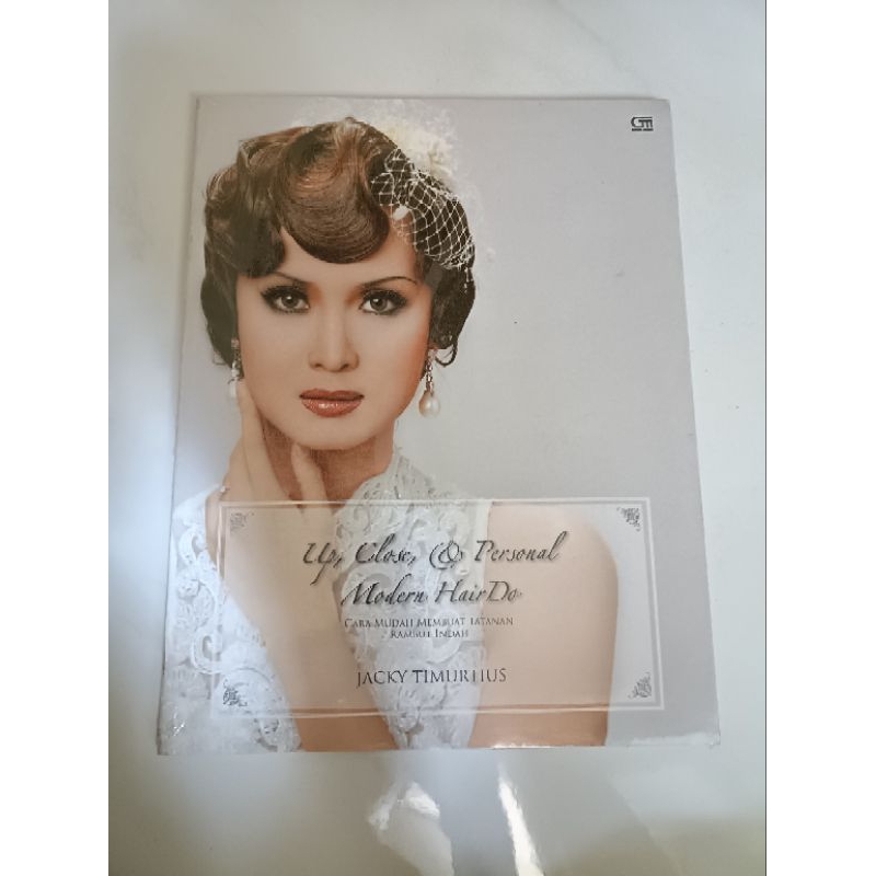 Jual Buku original cara membuat tata rambut indah hair stylist terkenal ...