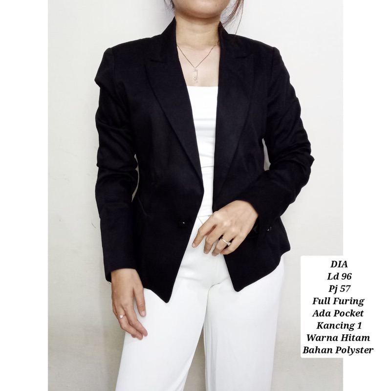 Jual BLAZER HITAM FORMAL LD 92-96 SIZE M / BLAZER WANITA / BLEZER / JAS