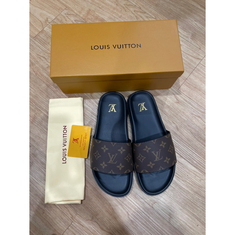 Jual {[BISA COD] FREE PAPER BAG !! SANDAL SLIDE LV LOUIS VUITTON