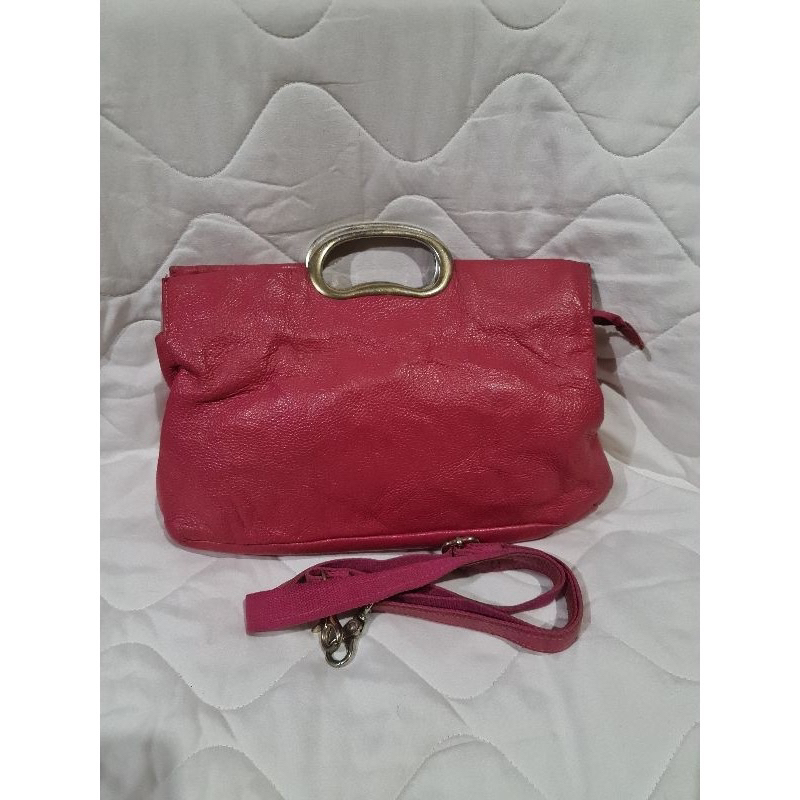 Preloved audrey bag buttonscarves small red, Barang Mewah, Tas & Dompet di  Carousell