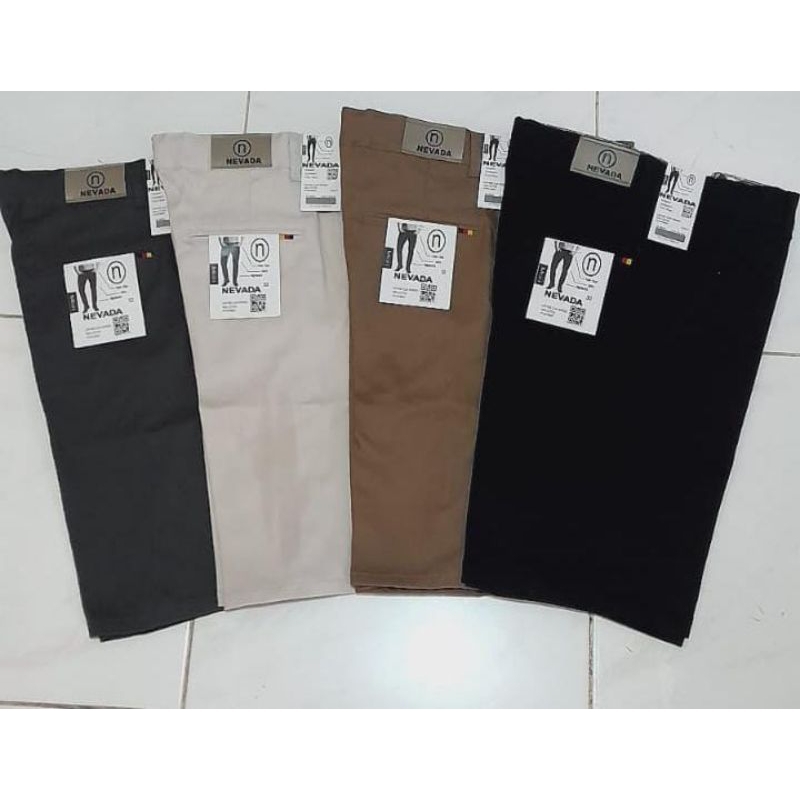 Jual Celana Pendek Chinos Kain Bahan Ada Warna Abu Hitam Moca