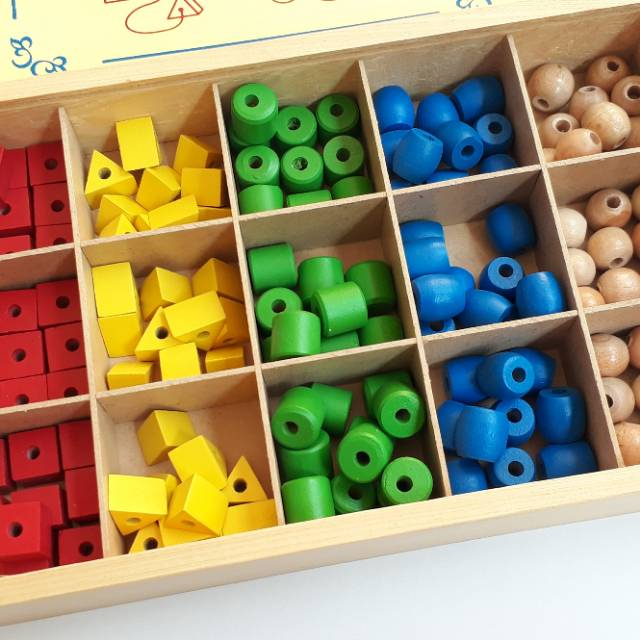 Jual Mainan Edukasi Anak Ronce Box Balok Kayu Ronche Meronce Bentuk Isi ...