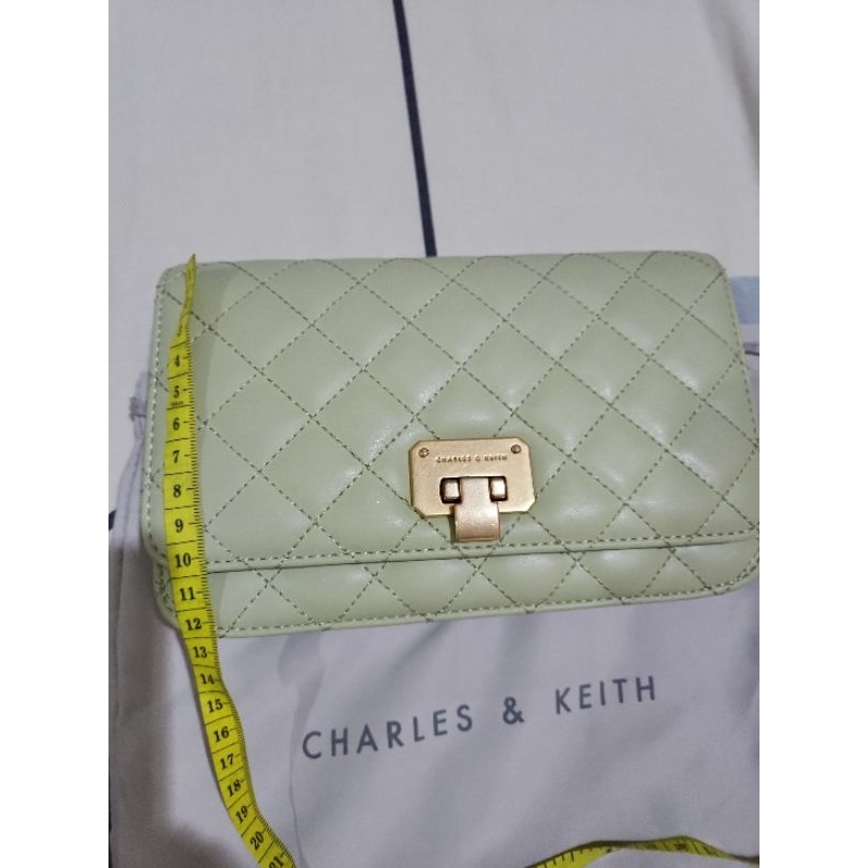 Dompet Charles And Keith Original - Harga Terbaru Oktober 2023