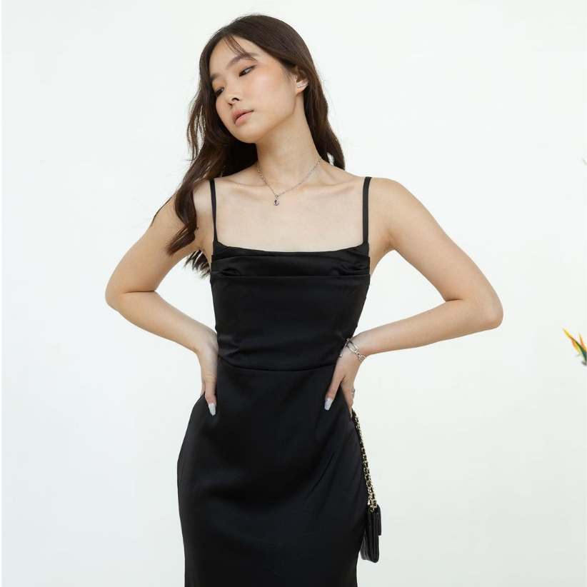 Jual Pamela Satin Dress Korea Bodycon Fit In Black Floor Lenght Dress With Corset Details