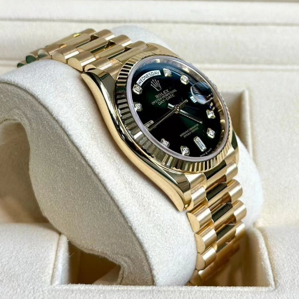 Harga rolex day on sale date raditya dika