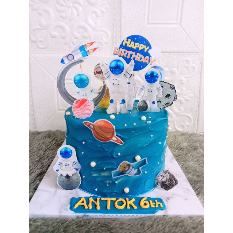 Jual Kue tart karakter cowok/kue ulang tahun/kue tart/kue ultah motif