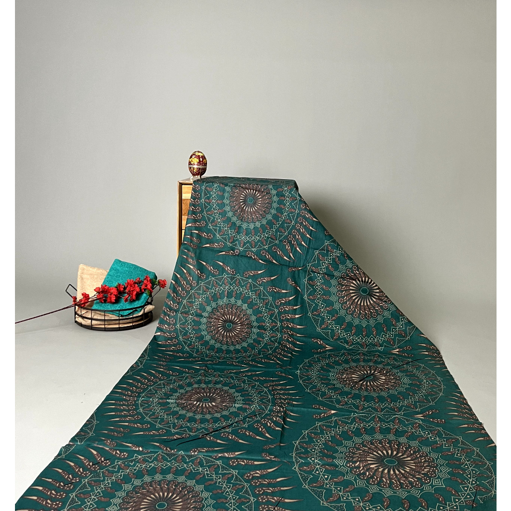 Jual Kain Batik Katun Halus Printing Motif Tiga Roda | Shopee Indonesia
