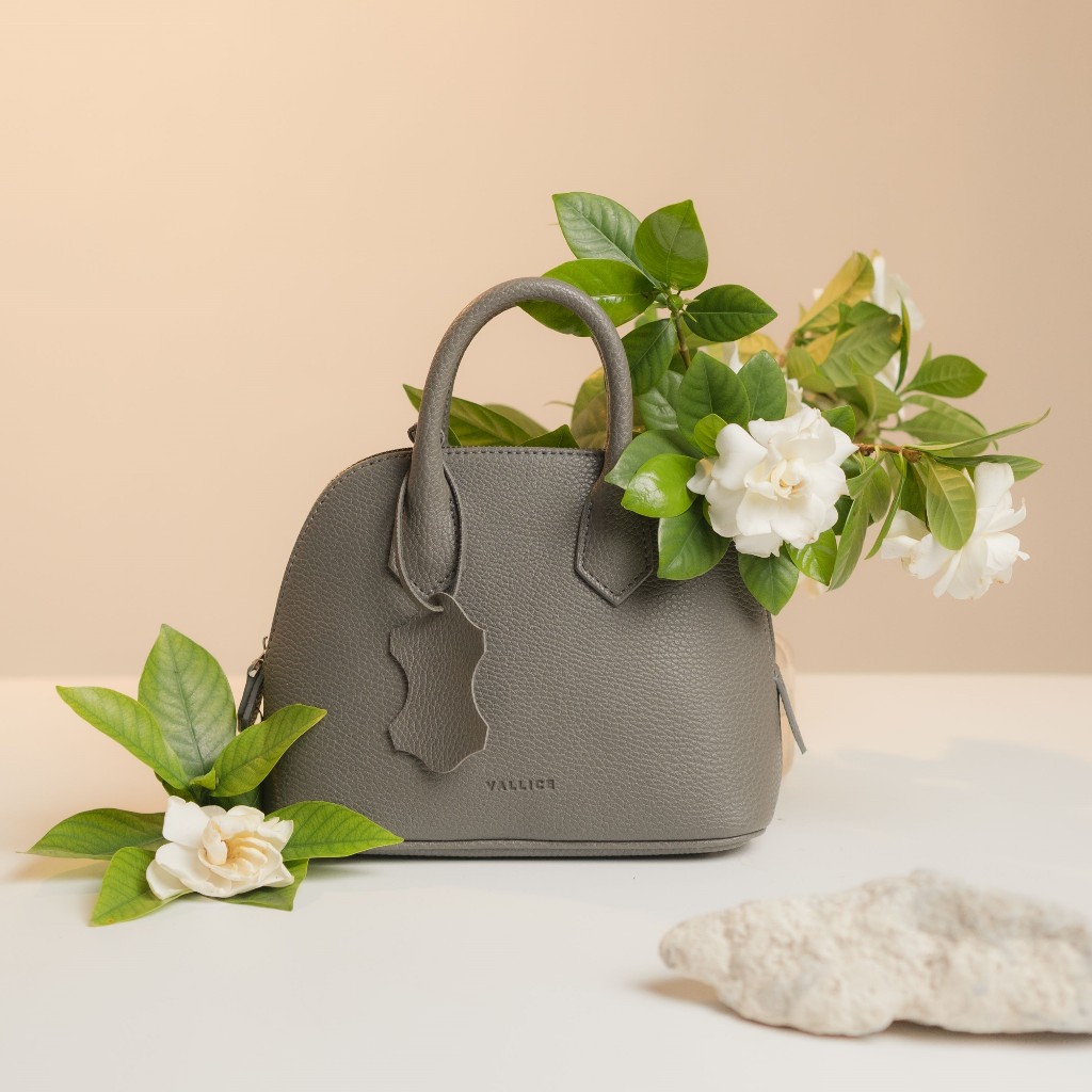Jual Vallice - Hanna Bag (Sweetheart Gardenia Collection) | Shopee ...