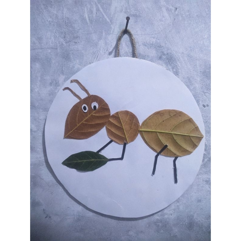 Jual kolase dari daun kering / kolase bentuk hewan semut / prakarya