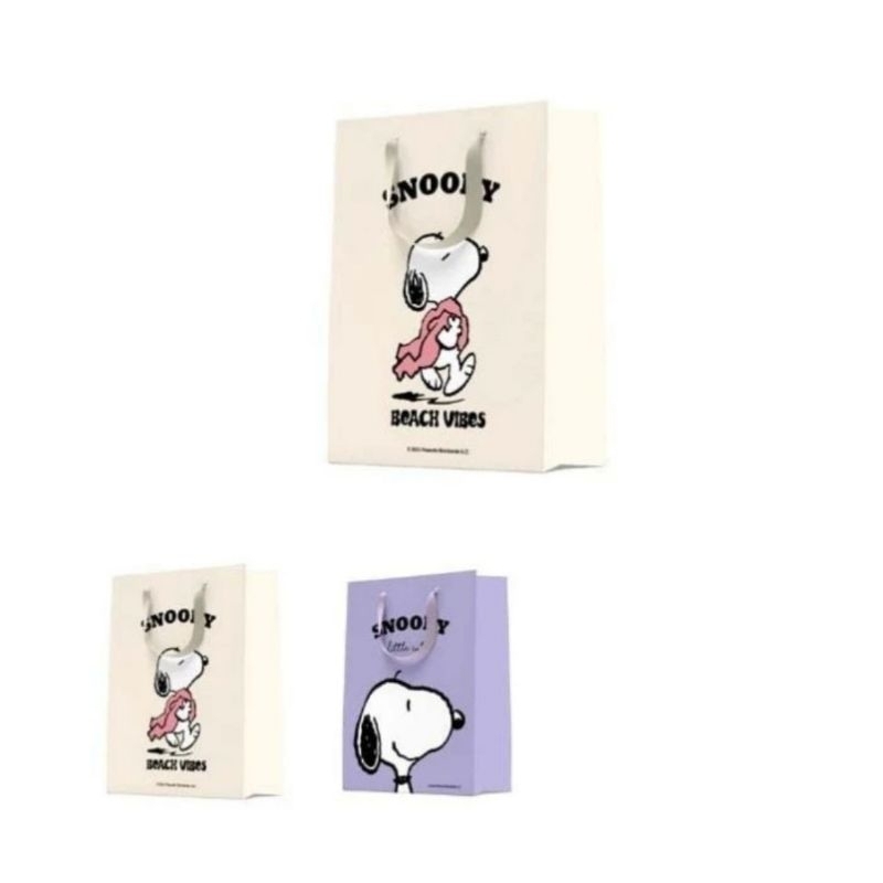 Jual Miniso Tas Hadiah Snoopy Summer Travel Collection Medium Gift Bag ...