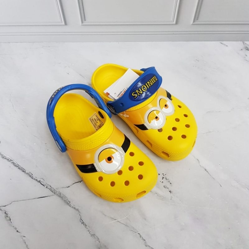 CROCS FUNLAB CROCS MINION SANDAL CROCS ANAK ORIGINAL CROCS
