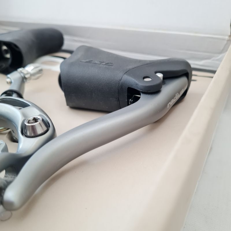 Jual U Brake Rem Set Sepeda Balap Roadbike Radius Box | Shopee Indonesia