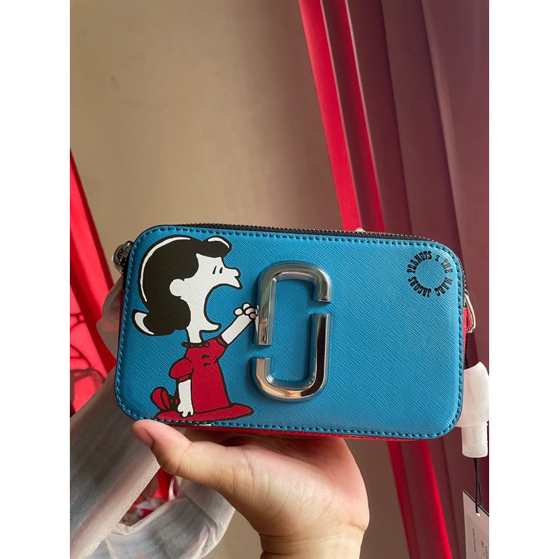 Jual marc jacobs snapshot snoopy crossbody Shopee Indonesia