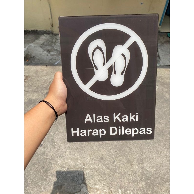 Jual Akrilik Stiker Vinyl Alas Kaki Harap Dilepas Shopee Indonesia