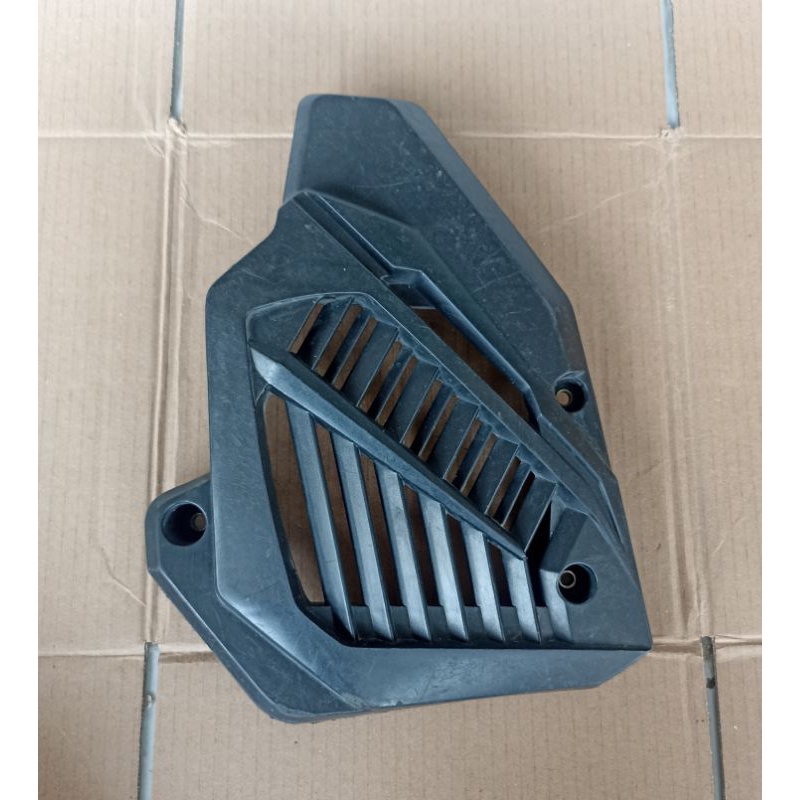 Jual cover tutup radiator Vario 125/150 LED old original bekas/second ...