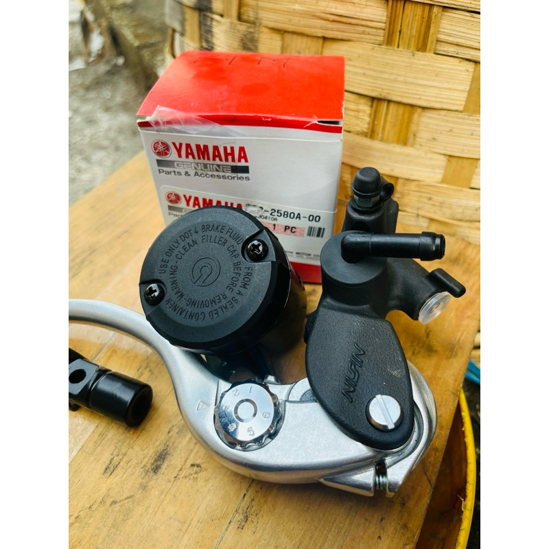 Jual master rem brembo yamaha R1 R6 R1M original / master rem yamaha R6 ...