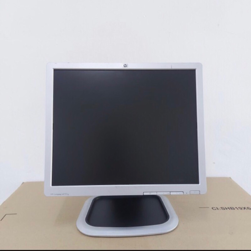 Jual MONITOR HP 19 INCH KOTAK LENGKAP KABELL | Shopee Indonesia