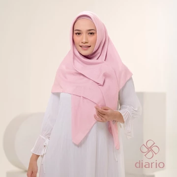 Diario Kerudung Segi Empat Ultrafine Plain Scarf Voal Pink Series