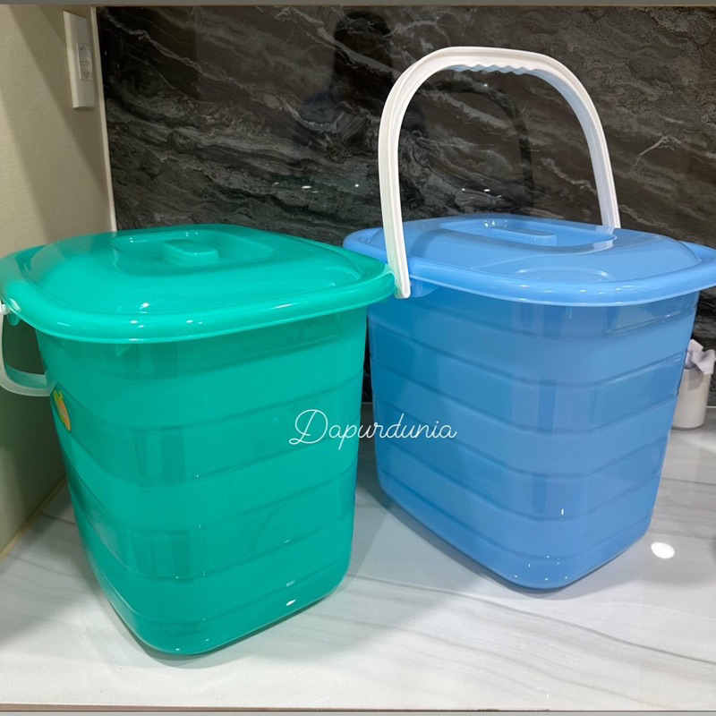 Jual Ember plastik golden sunkist segi tutup 67cm x 39cm x 50,5cm ...