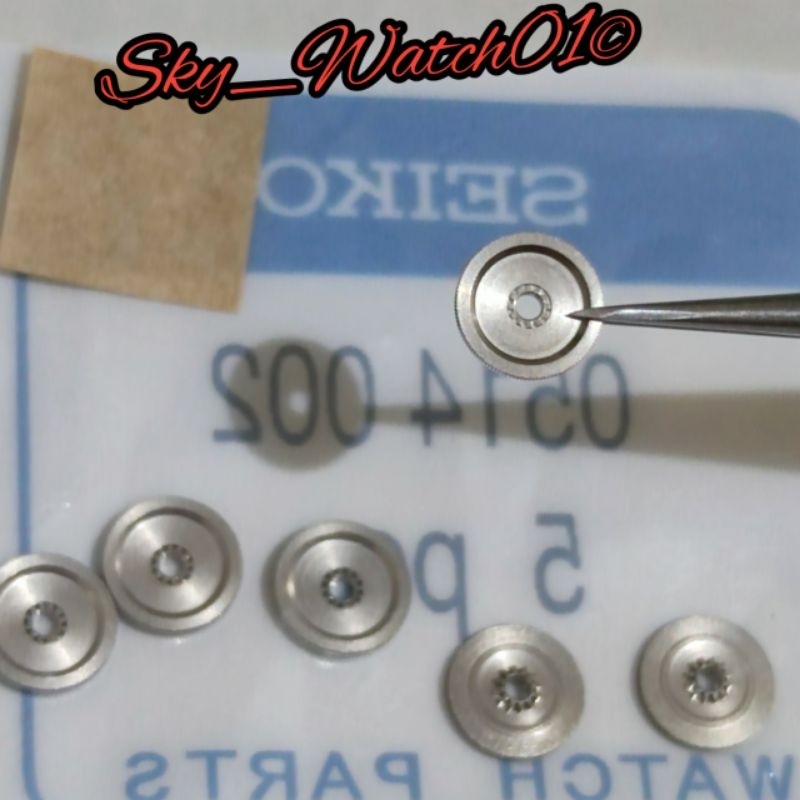RARO VINTAGE SEIKO 5 Automatic 7009A Giappone da Uomo D/D Bianco