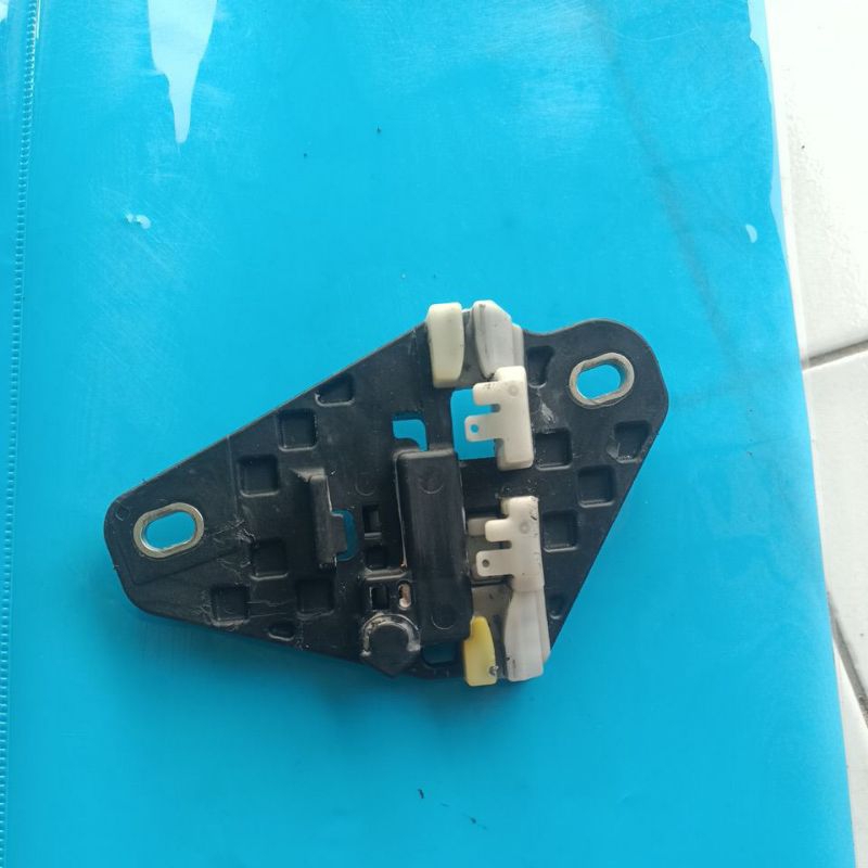 Jual Ed Rel regulator dudukan kaca power window Honda jazz RS pintu ...