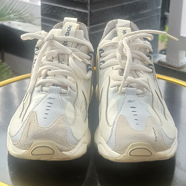 Jual Sepatu Reebok Original Reebok DMX Series 1200 Sand Size 43 Sepatu Olahraga Lari Running shoes Gym Fitness Jogging Marathon Shopee Indonesia