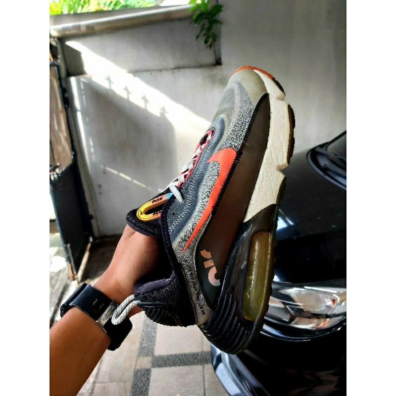 Jual sepatu Running bekas | Shopee Indonesia