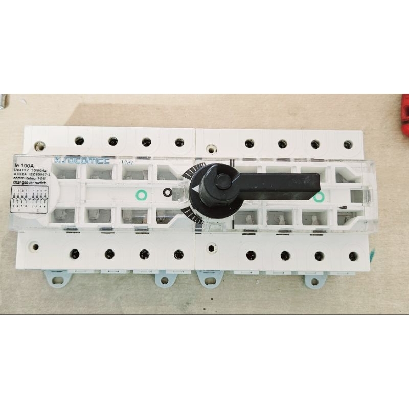 Jual COS (Change Over Switch) 100A atau saklar pemindah merk Socomec ...
