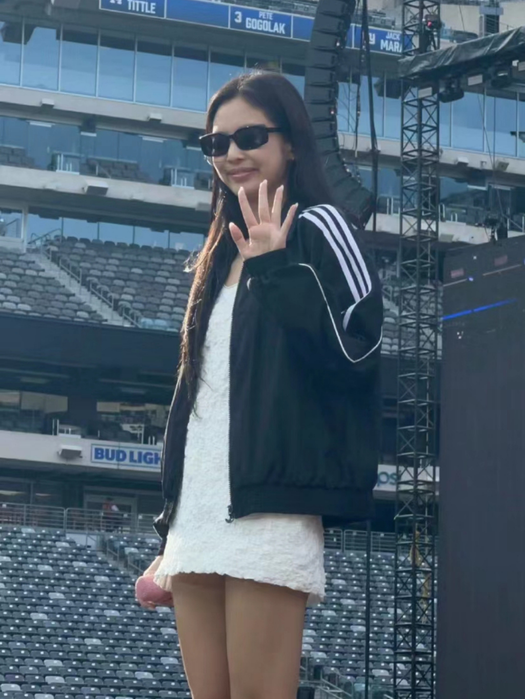 Jennie adidas jacket best sale