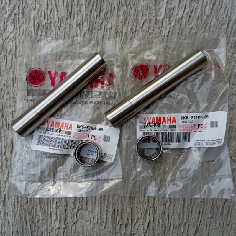 Jual Bosh swing arm R15 V3 BK6-F2184-00 Original Yamaha Set + Laher arm ...