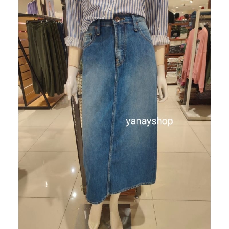 Jual LOGO JEANS ROK WANITA NEW ARRIVAL | Shopee Indonesia