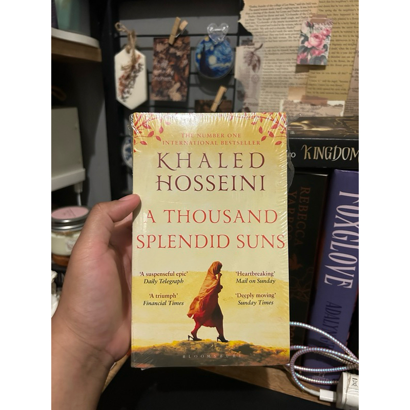 Jual New Seal A Thousand Splendid Suns - Khaled Hosseini Original Book ...
