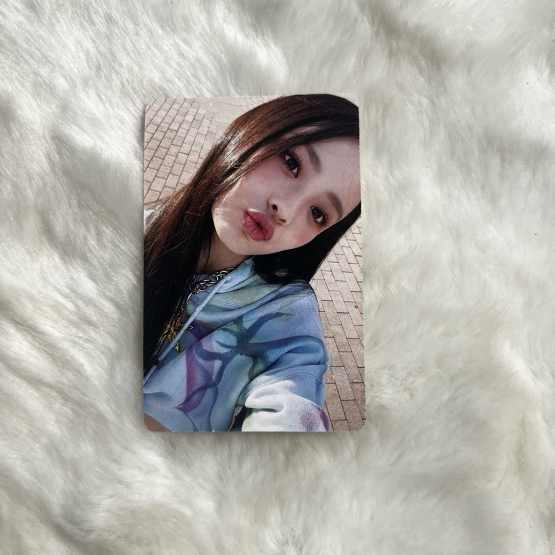 njz hanni | hanni phoning update ♡ #NEWJEANS #뉴진스 #HANNI