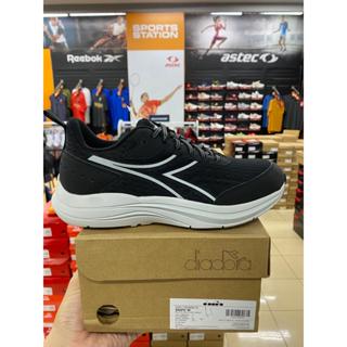 Harga sepatu sneakers on sale diadora