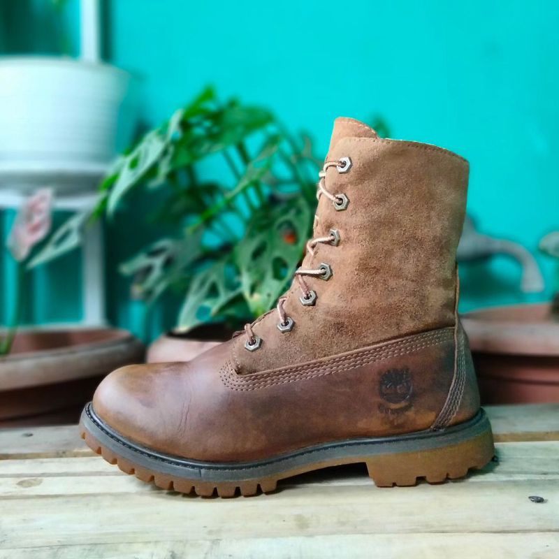 Sepatu deals winter timberland