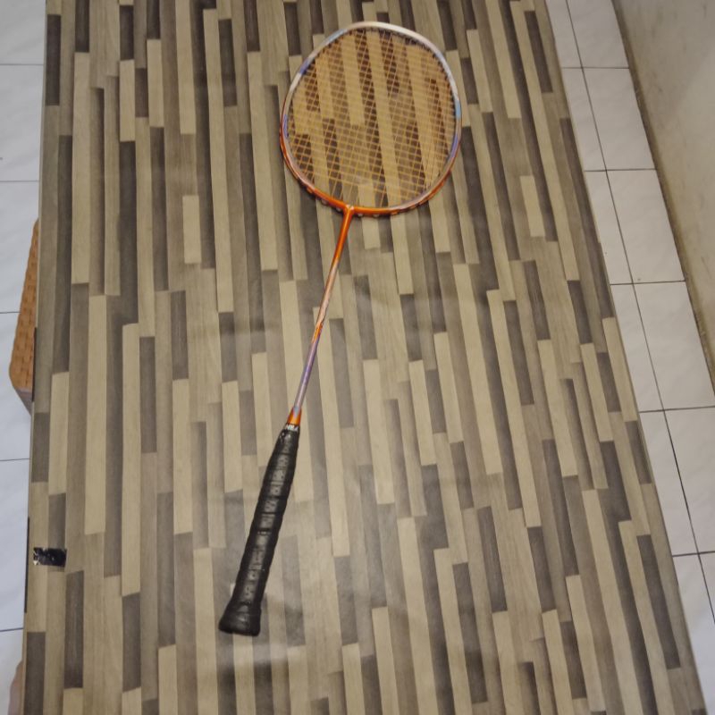 Jual Raket Badminton Astec Hurricane 800, second Good senar Yonex BG 80 ...
