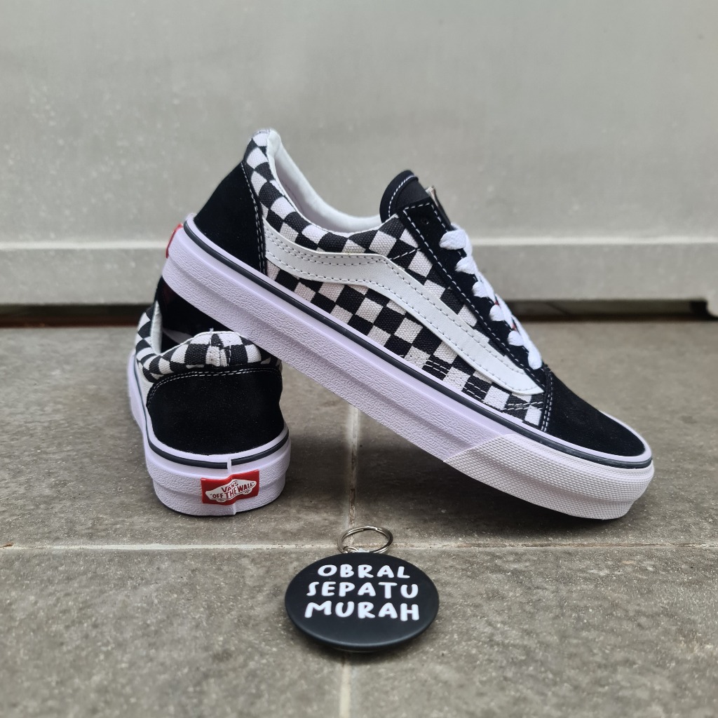 Harga vans hotsell old skool checkerboard