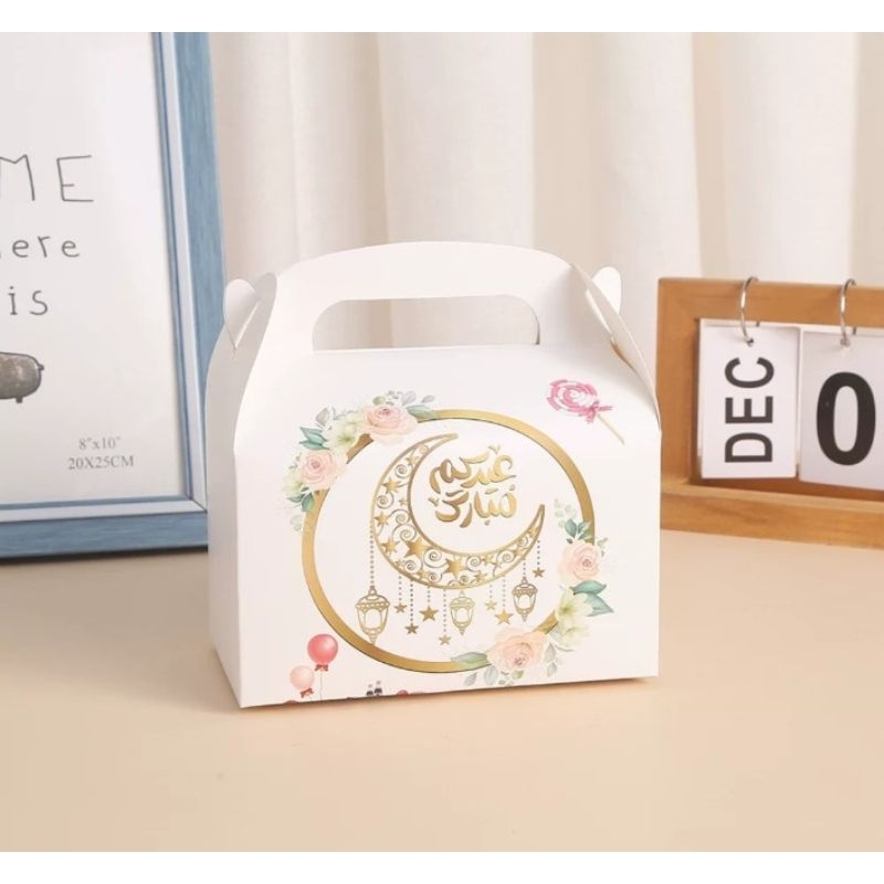 Jual Sweet White Box Lebaran 1 toples 350gr persegi panjang box lebaran ...