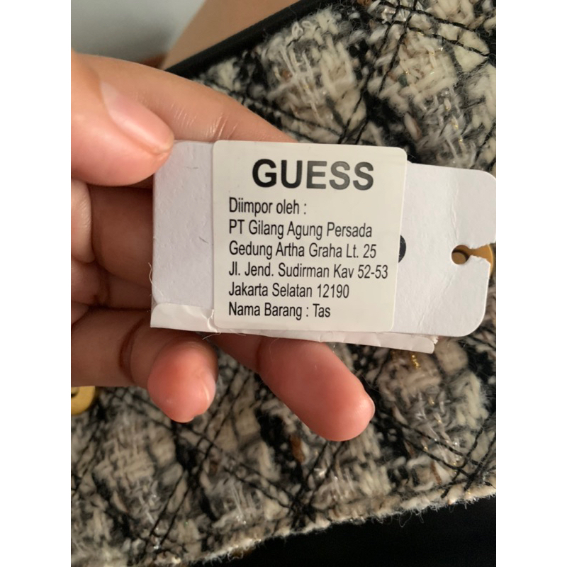 Jual PRELOVED GUESS GIULLY MINI CONVERTIBLE XBODY TWEED LABEL PUTIH 100 ...