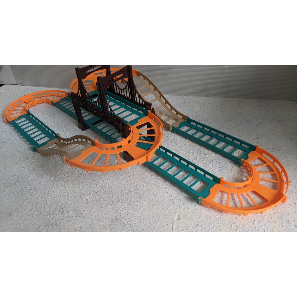 Jual Mainan Mobil Jip Hummer URBAN RAIL Track Car Set Rakit Jalan ...