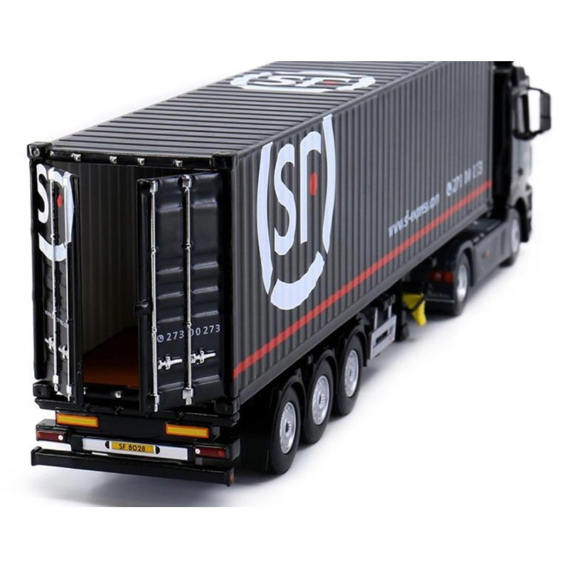 Mercedes-Benz Antos Container Lorry SF Express - Hong Kong