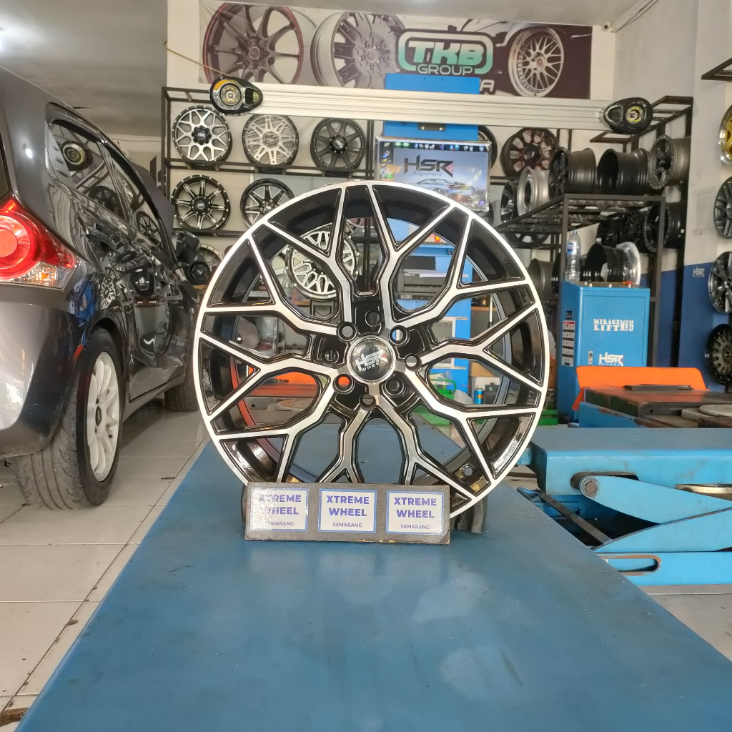 Jual Velg mobil r17 terbaru hsr kunai lebar 7,5 rata buat raize,yaris ...