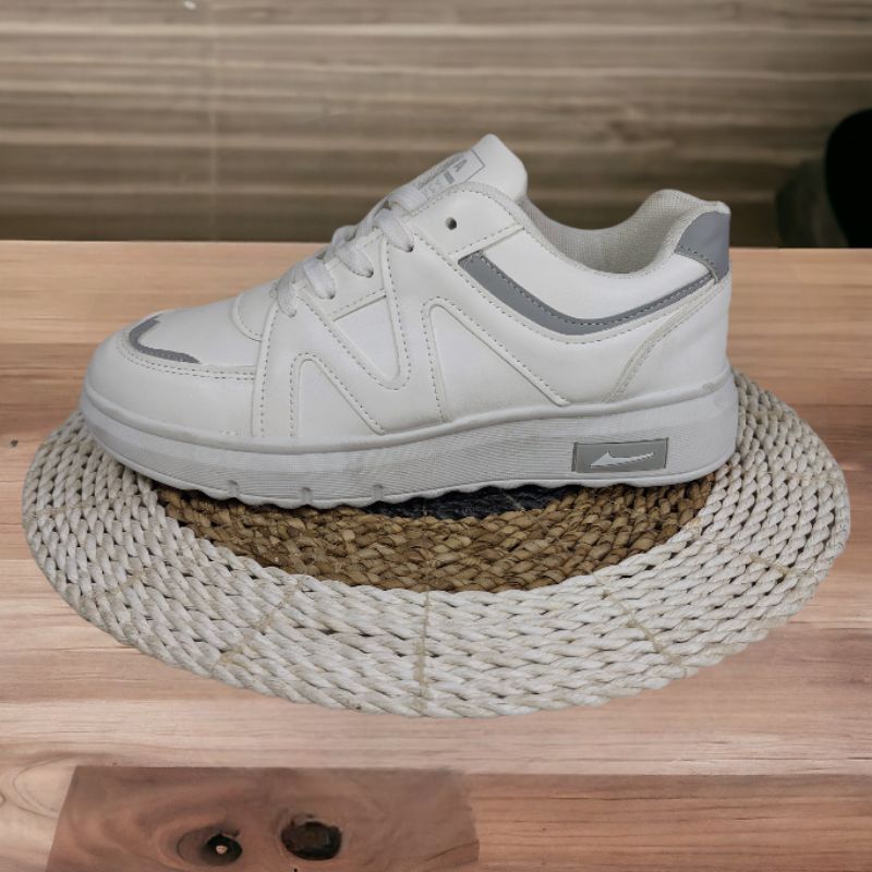 Jual Sepatu wanita putih Pro Rafa original | Shopee Indonesia