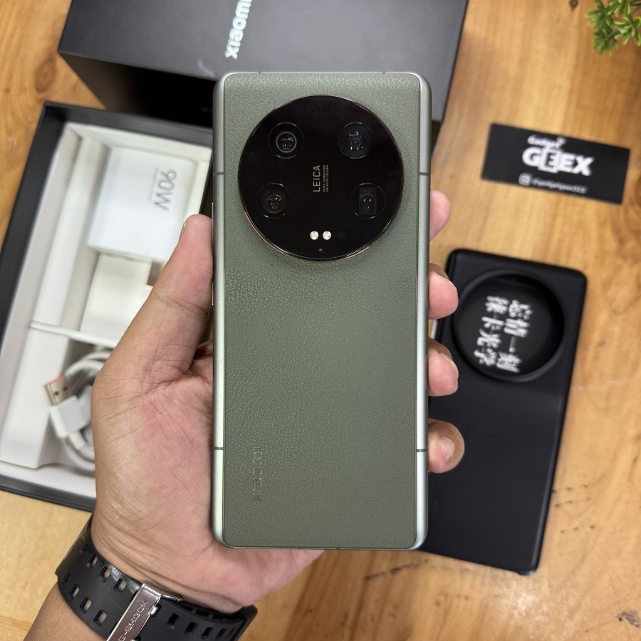 Jual Xiaomi 13 Ultra 5G 16GB 512GB Olive Green Global Rom Pajak resmi ...