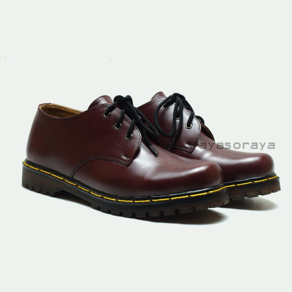 Docmart maroon best sale