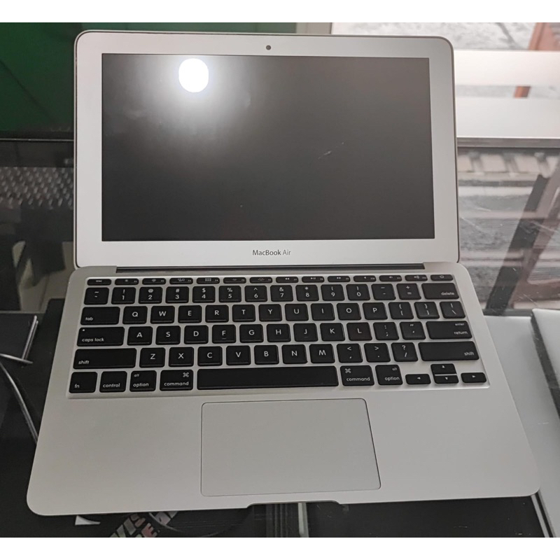 Jual Macbook Air 2015 Intel Core I5 Ram 4GB SSD 128GB Slim 11 Inch ...