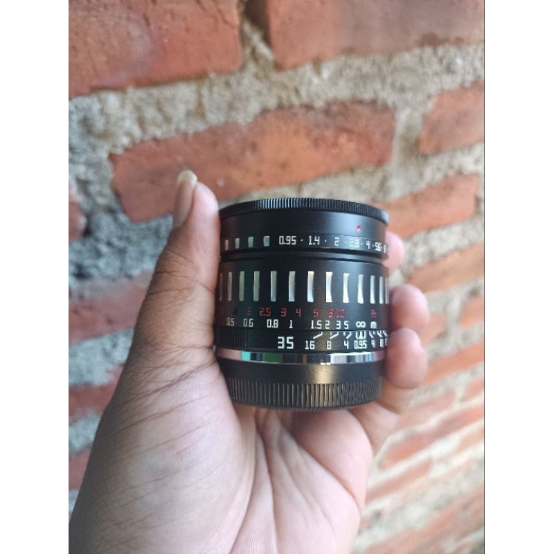 Jual lensa tt artisan 35mm f0,95 Fujifilm | Shopee Indonesia