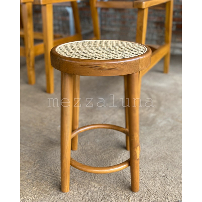 Jual MEZZALUNA KURSI STOOL JATI ROTAN / BENCH STOL MINIMALIS ESTETIK ...